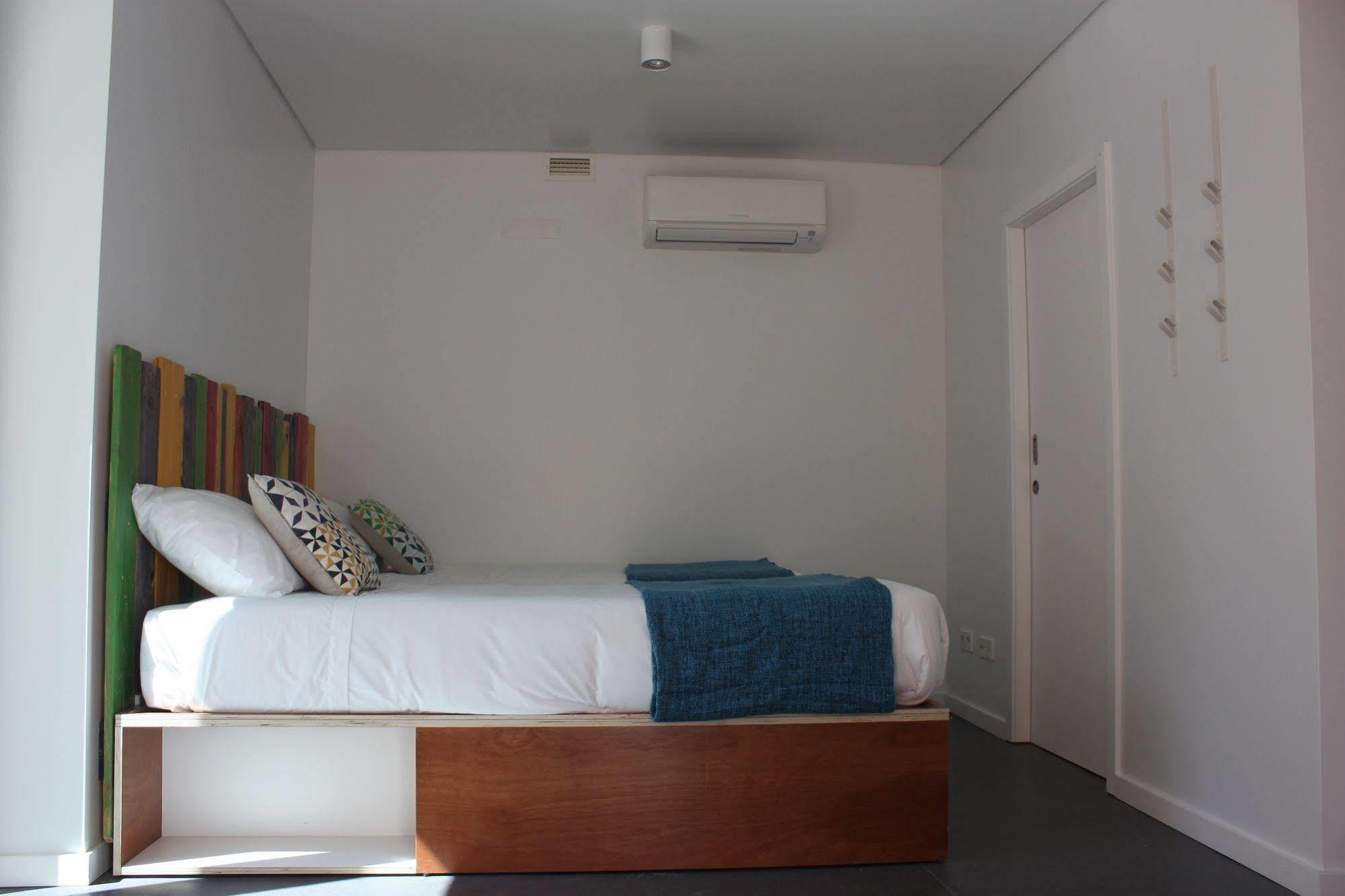 Moon Hill By Joivy Hostel Sintra Exterior photo